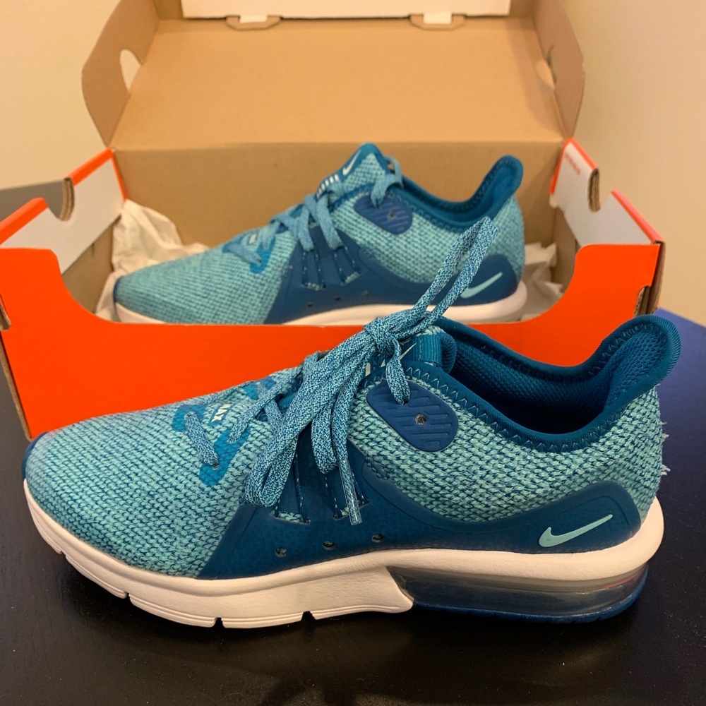 Nike air max youth girls